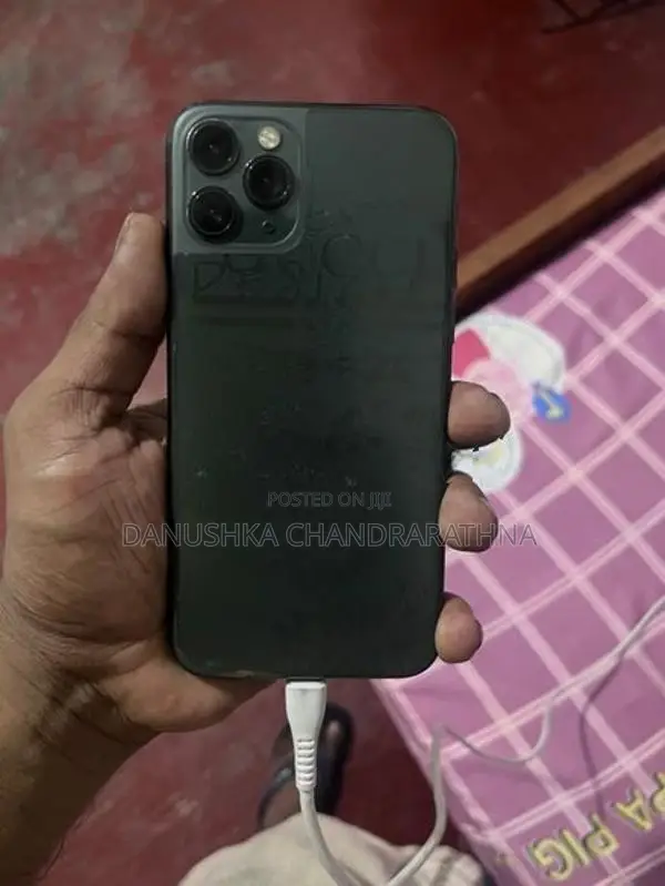 Apple iPhone 11 Pro (Used)