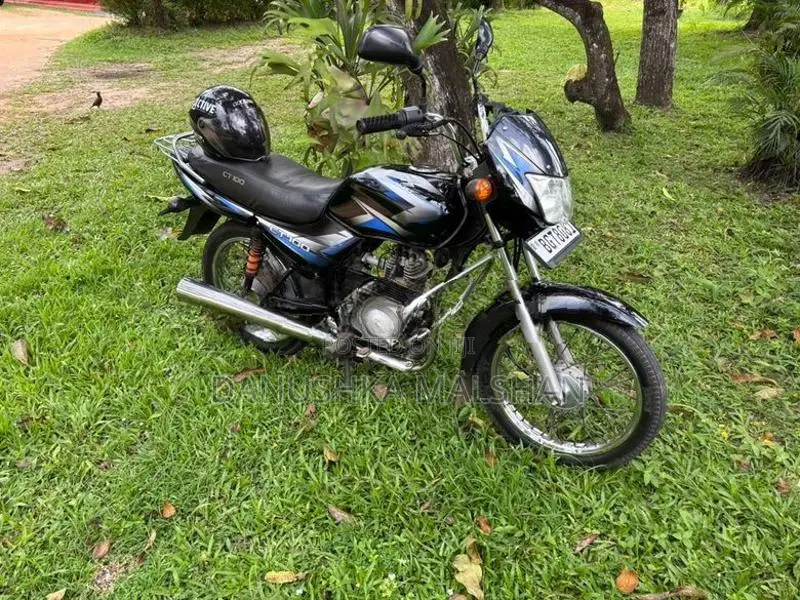 Bajaj CT100 2018