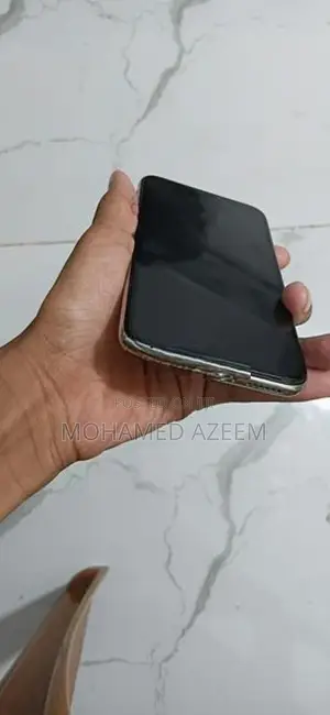 Apple iPhone X (Used)