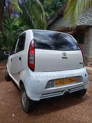 Tata Nano CX 2012