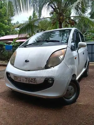 Tata Nano CX 2012