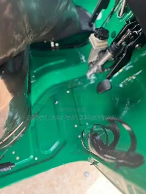 Bajaj RE 2019