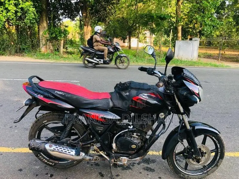 Bajaj Discover 2010