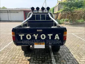 Toyota Hilux 1991
