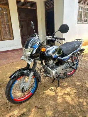 Bajaj CT100 2009