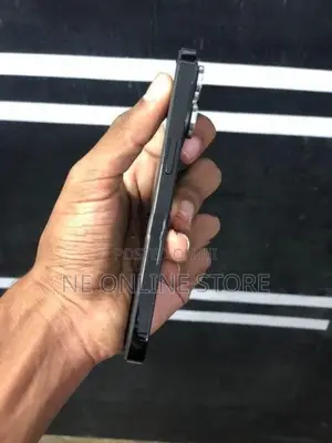 Apple iPhone 14 Pro (Used)