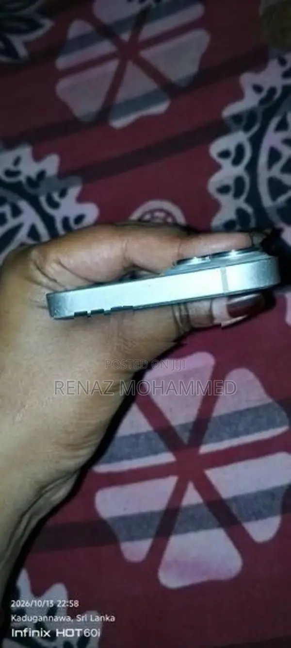 Apple iPhone 14 (Used)