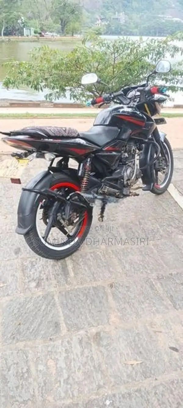 Bajaj Pulsar 135 2011