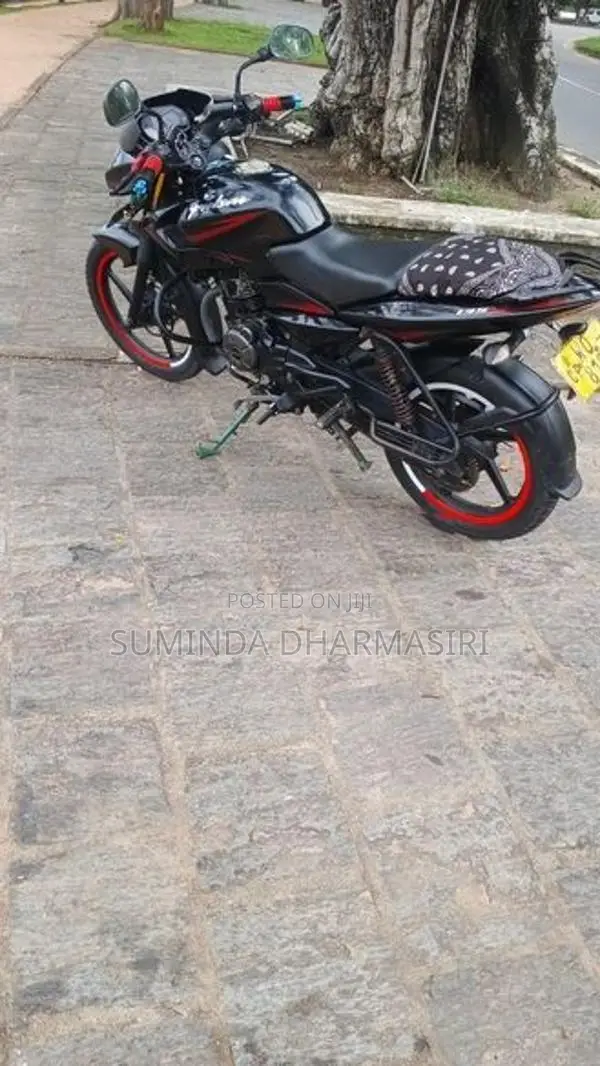 Bajaj Pulsar 135 2011