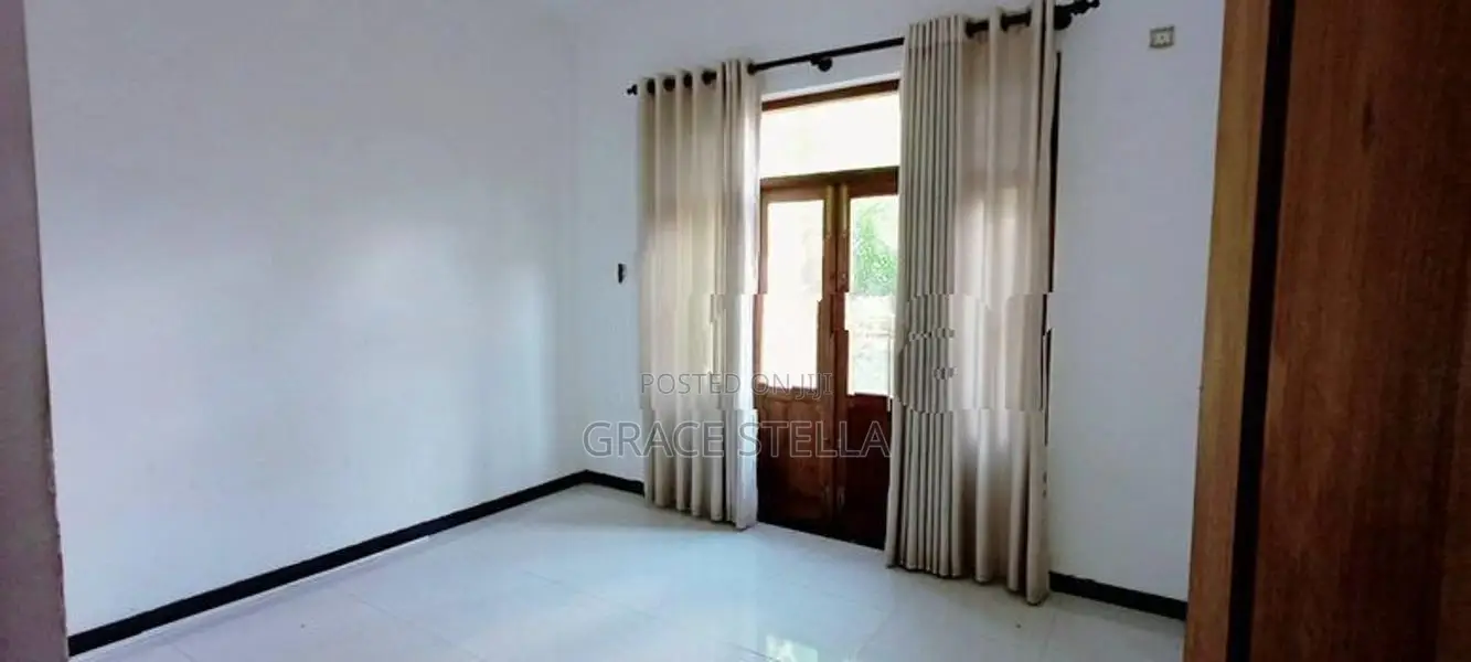4 Bedroom House for Rent Negombo