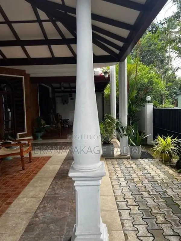 Two Story House For Rent In Kiribathgoda (Full AC Rooms)