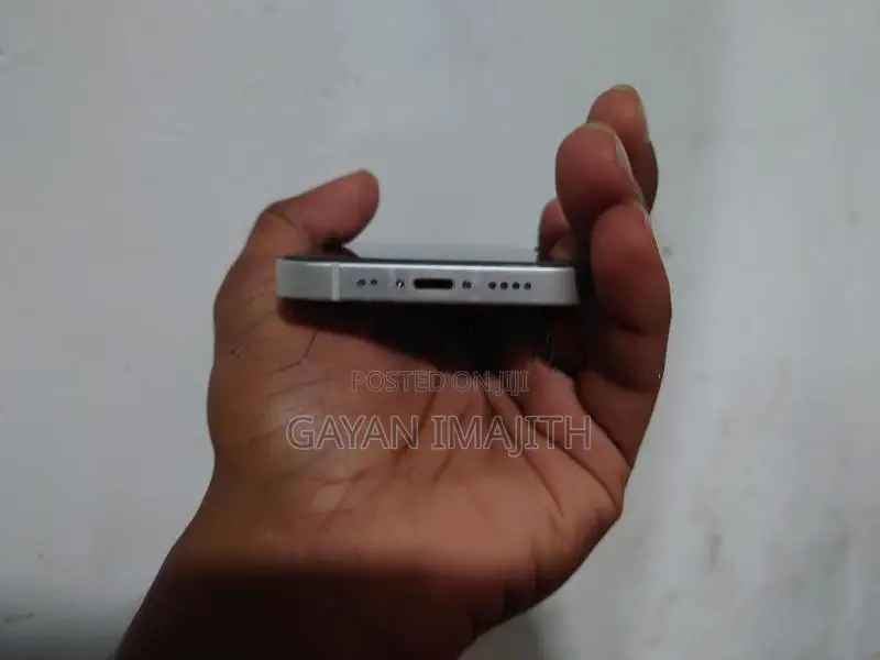 Apple iPhone 13 mini (Used)