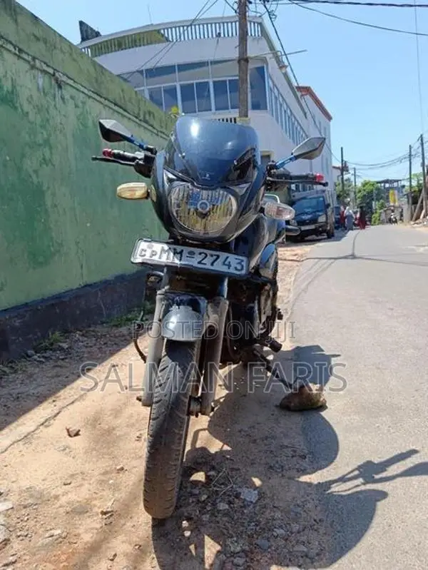 Bajaj Pulsar 180 2006