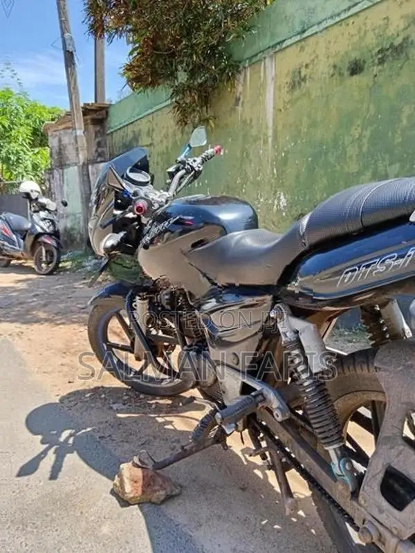 Bajaj Pulsar 180 2006