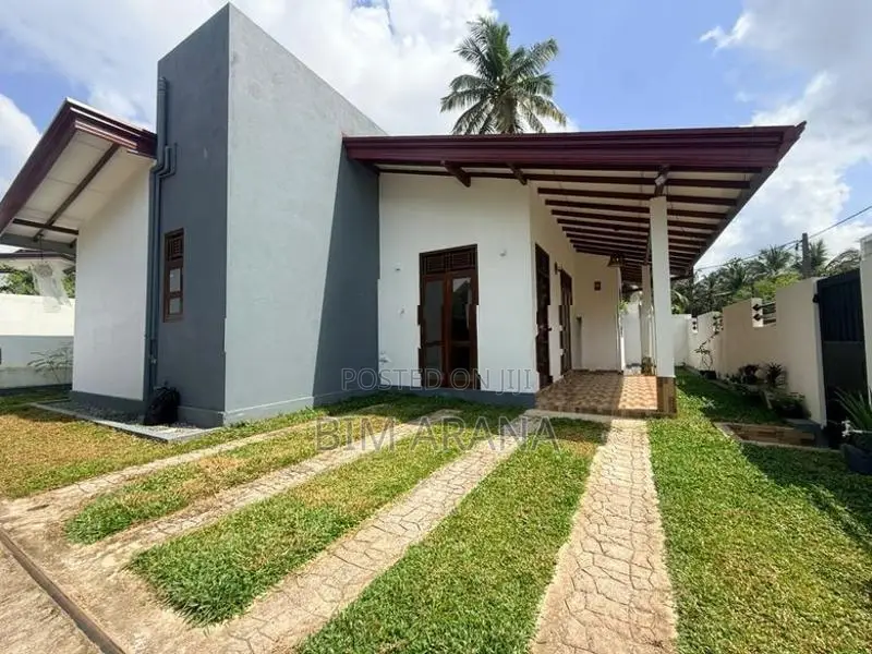 Brandnew Luxury House For Sale Homagama Padukka