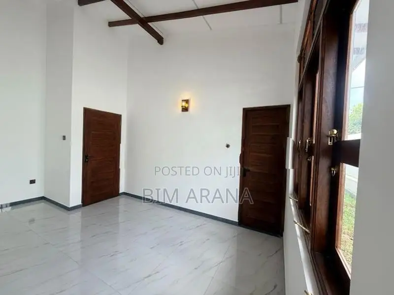 Brandnew Luxury House For Sale Homagama Padukka