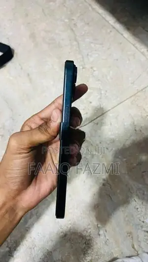 Apple iPhone 15 (Used)