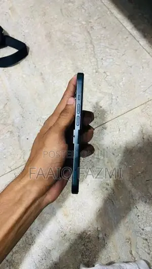 Apple iPhone 15 (Used)