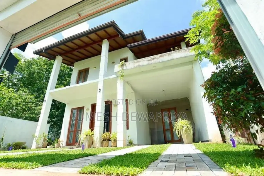 4-Bedroom House For Sale In Panadura
