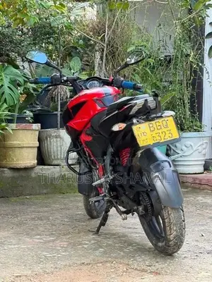 Bajaj Pulsar NS160 NS 2018