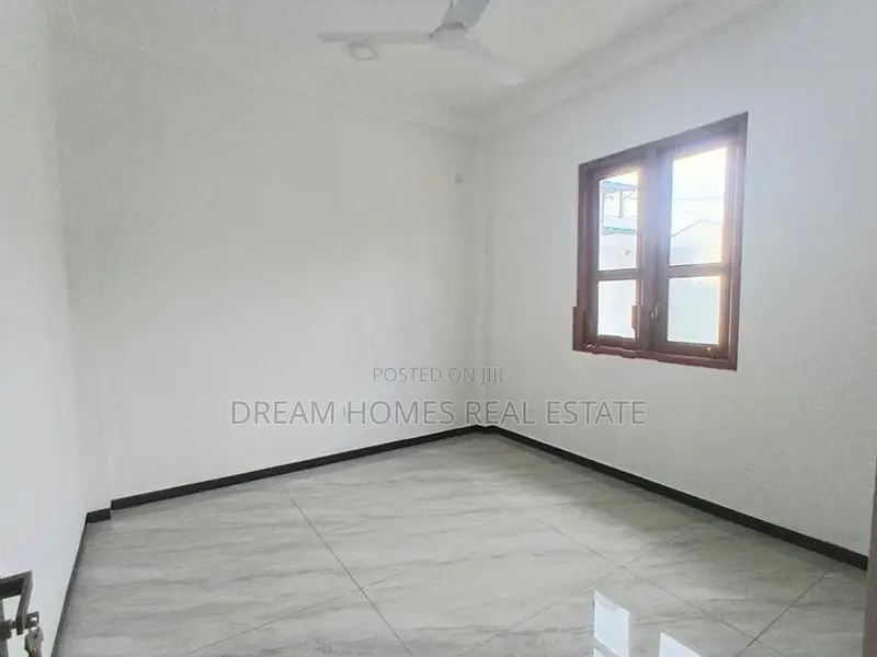 Luxury Solid House For Sale -,Bokundara In Piliyandala