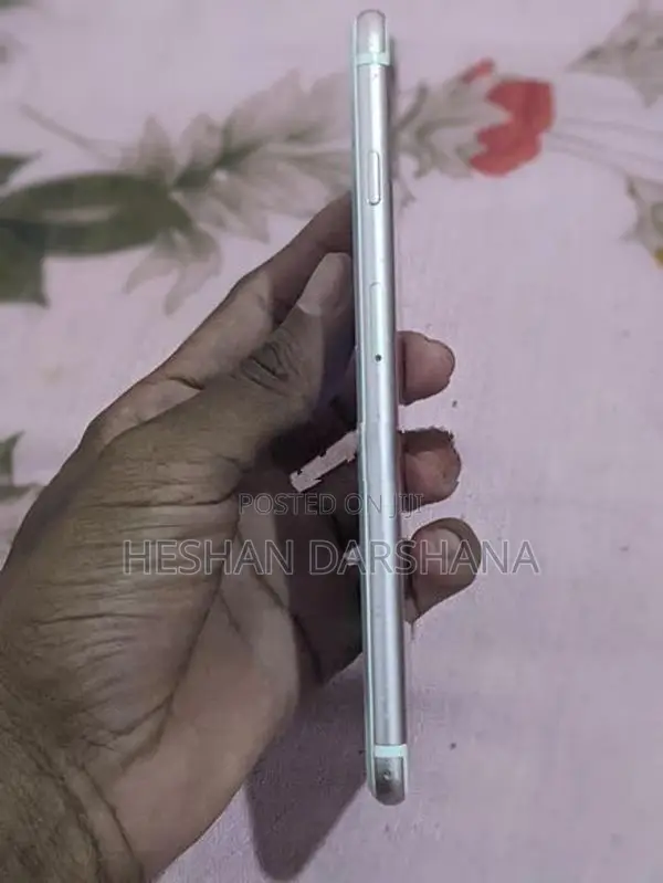 Apple iPhone 7 Plus (Used)