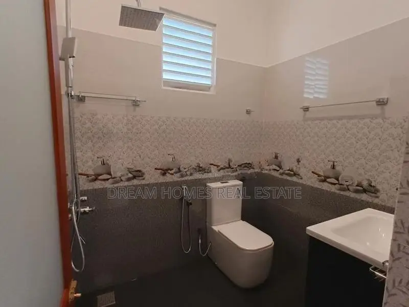 2 Story Newly Build Paddy Facing House For Sale In Piliyandala