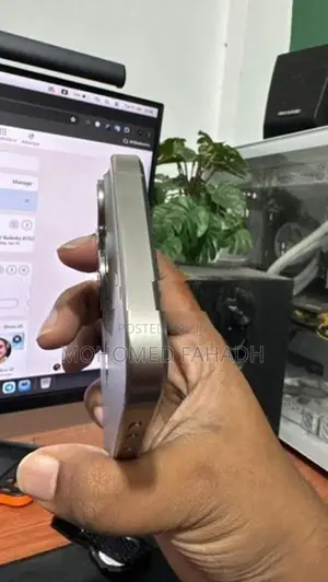 Apple iPhone 15 Pro (Used)