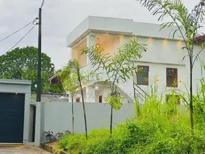 Luxury Newly Build 2 Story House - Polgasowita