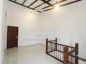 Beautiful Solid Luxury 2 Story House In Piliyandala