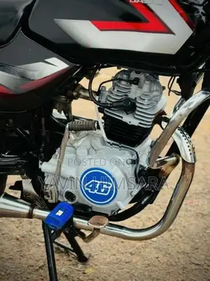 Bajaj CT100 2005