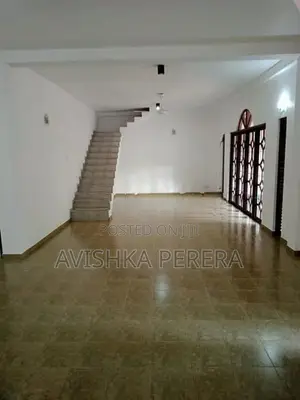 House for Rent in Residential Area - Pelawatta