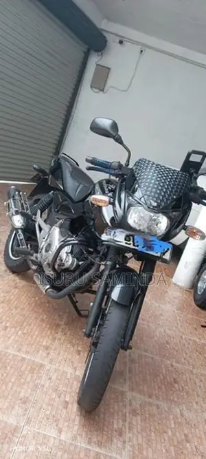 Bajaj Pulsar 150 2016