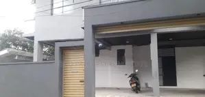 Apartment type house for rent in koswatta battaramulla