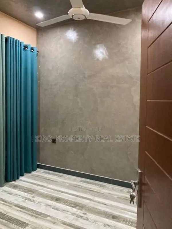 Apartment type house for rent in koswatta battaramulla
