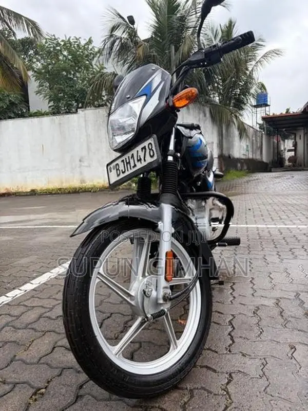 Bajaj CT100 2024