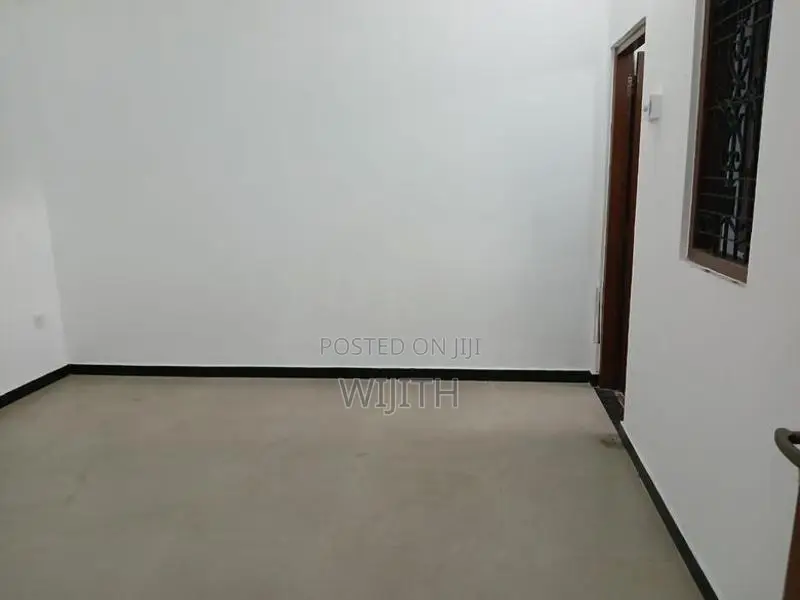 Single House for Sale in Kottawa