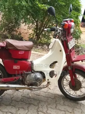 Honda MD 2002