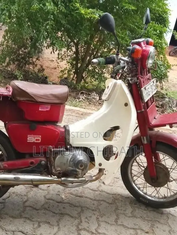 Honda MD 2002