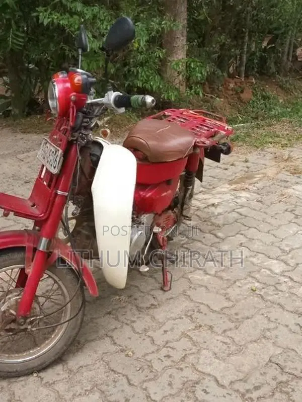 Honda MD 2002