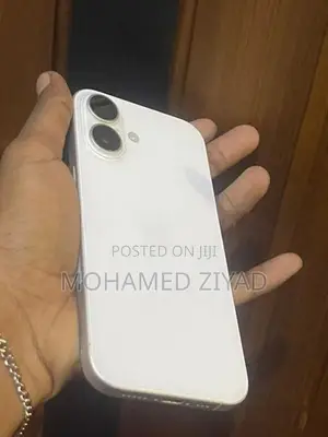 Apple iPhone 16 (Used)