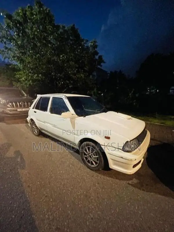 Toyota Starlet Car 1989