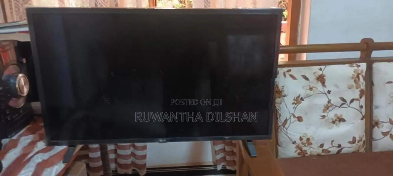 LG 32 inch Tv