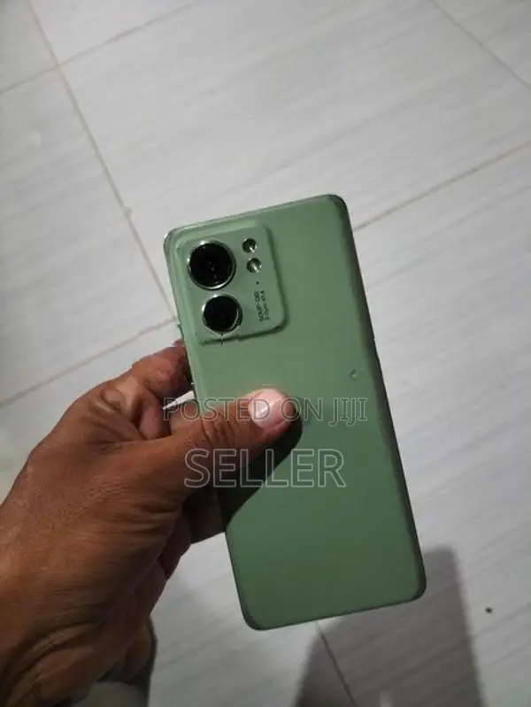 Moto Edge 40 5G (Used)