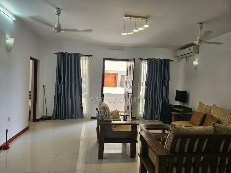5BR fully furnished super luxury apartment rent in col 4 border