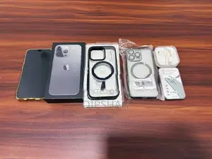 Apple iPhone 13 Pro 256GB Full Set Box (Used)