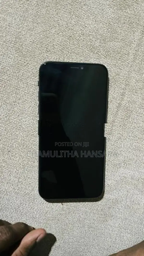 Apple iPhone X (Used)