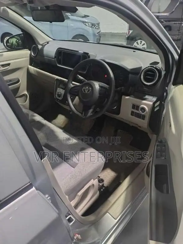 Toyota Passo 2023