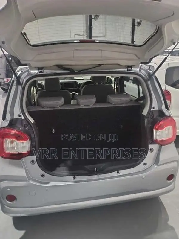 Toyota Passo 2023