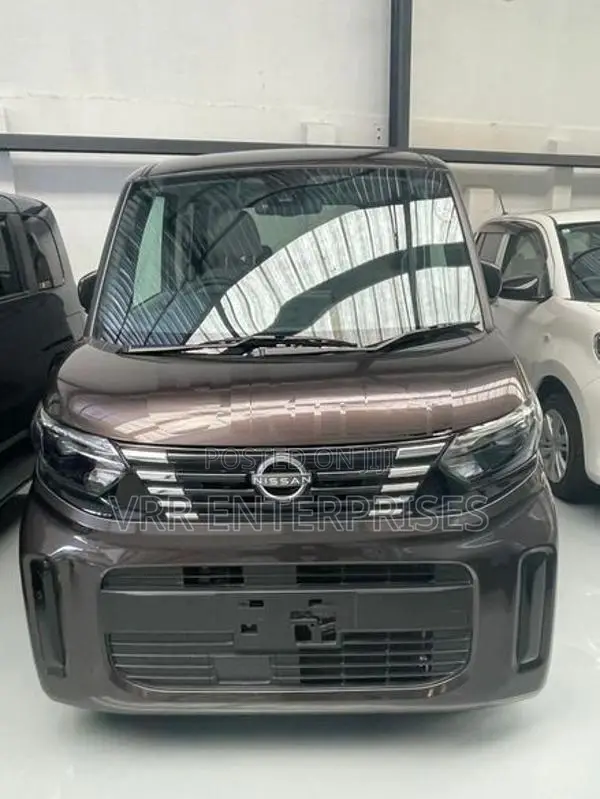 Nissan Roox 2024